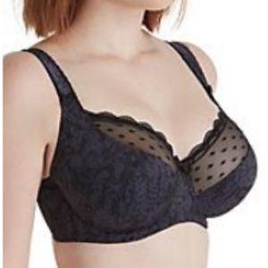 Freya Fearne 38H(D8)